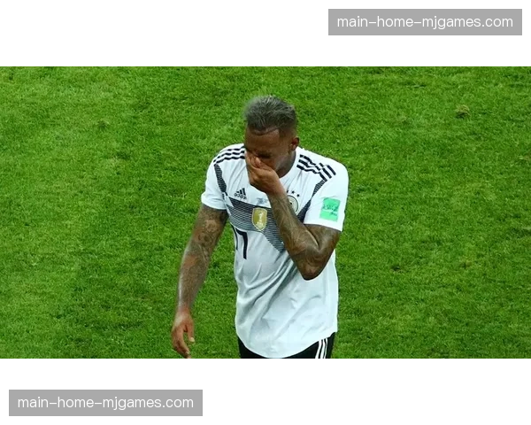 埃弗顿后卫米科连科专访：谈在戴奇执教下防守型边卫的职责